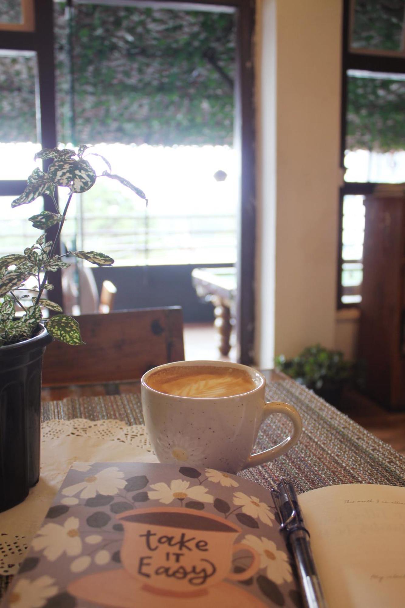 The Living Roof Hotell Shillong Eksteriør bilde
